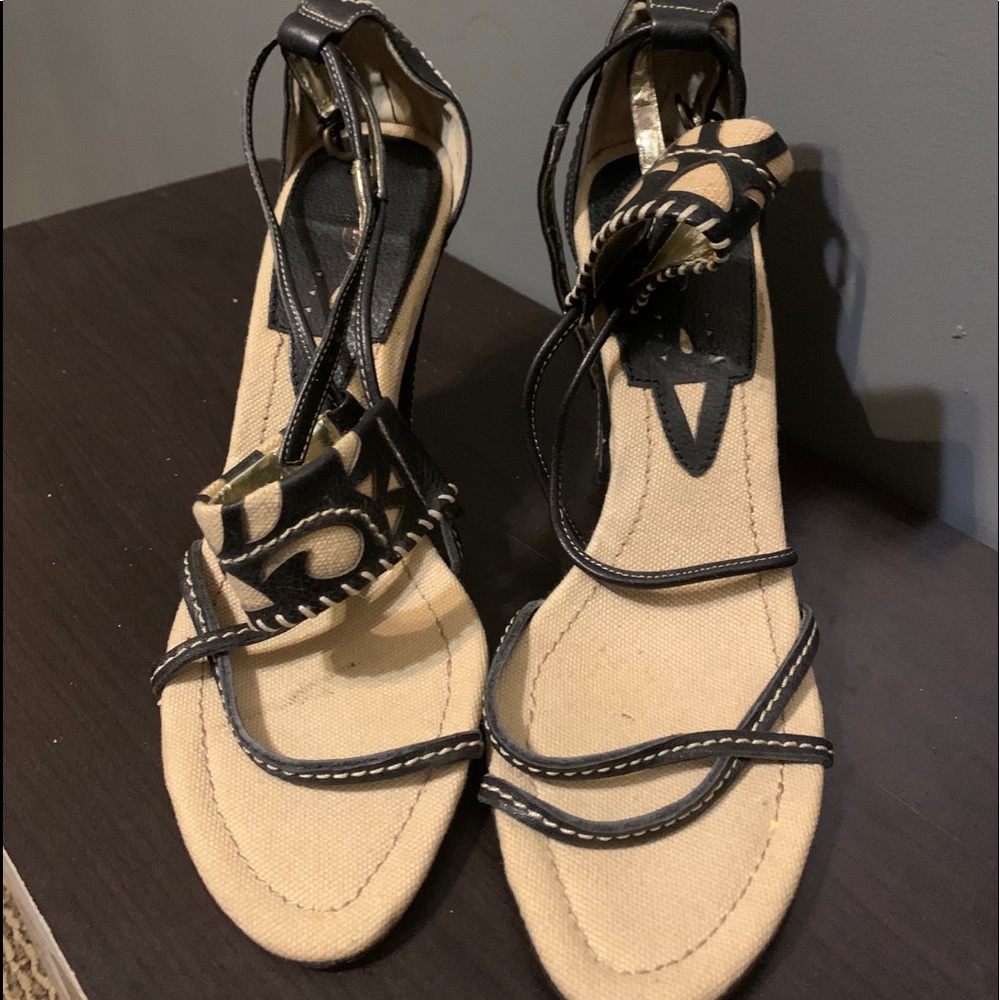 Luna Rosa Strapped Open Toe Heels